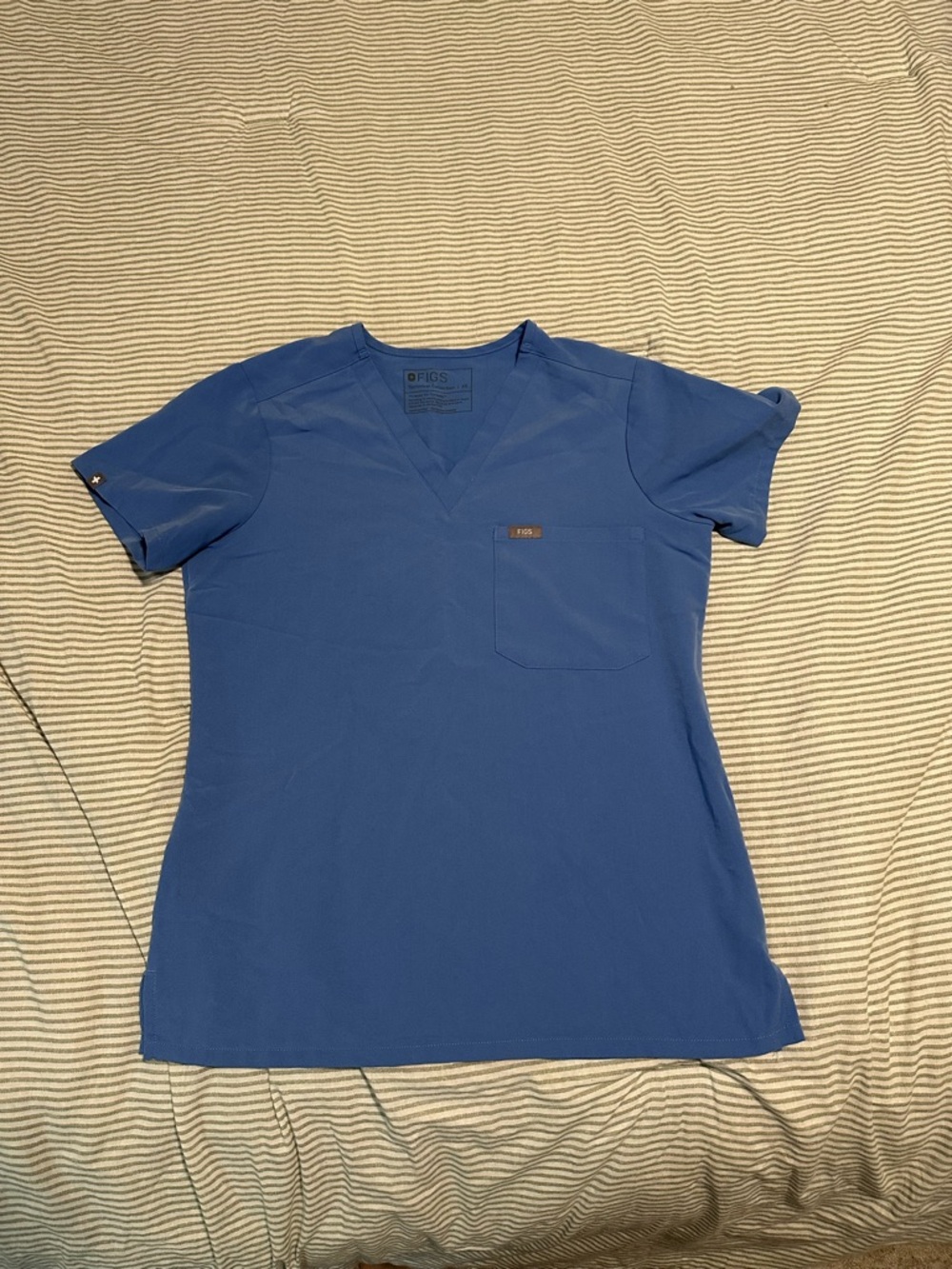 FIGS Ceil Blue Catarina One-Pocket Scrub Top
